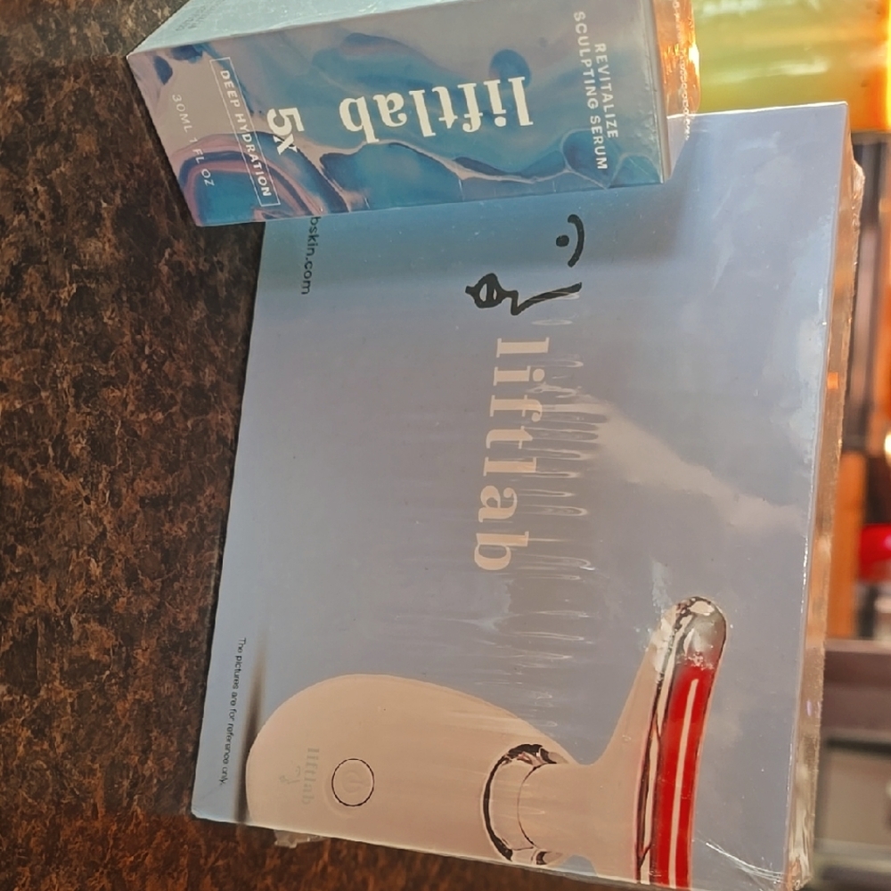 LiftLab Skincare Set with Blue and Red Accents